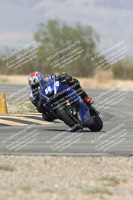 media/Oct-02-2025-Racers Edge (Thu) [[2c91cb6ab3]]/2-A Group/Session 3-Turn 7 (1130am)/